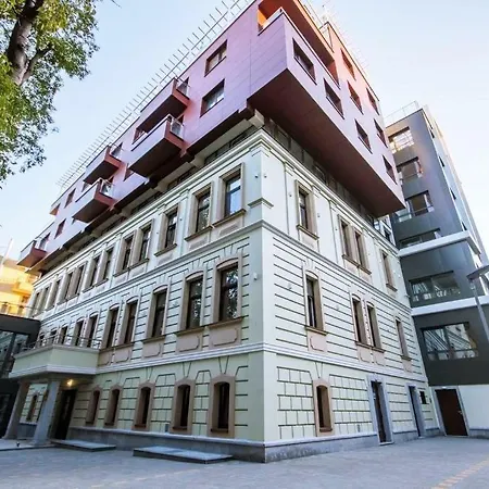 Cathedral Deluxe * Varna