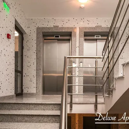 Cathedral Deluxe Апартаменты Варна