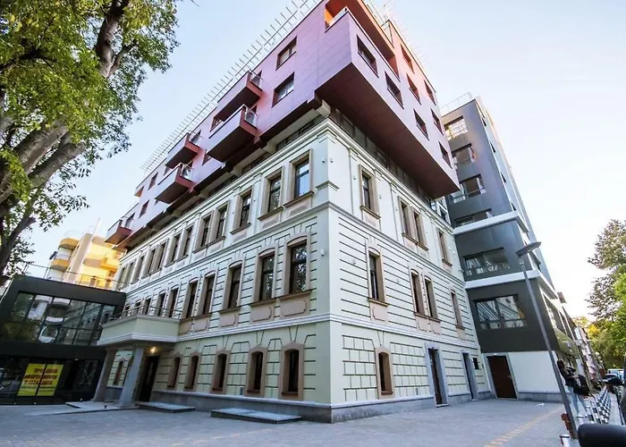 Cathedral Deluxe * Varna